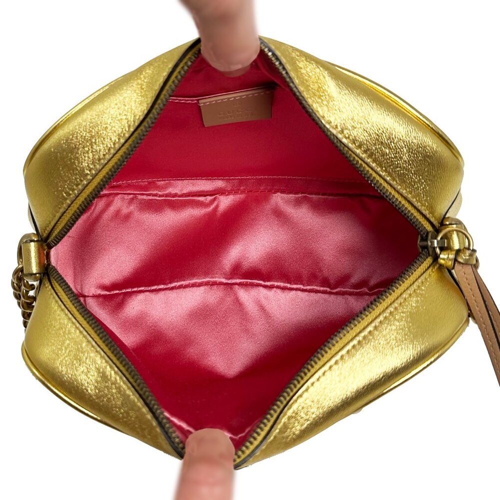 Gucci GG Marmont Pearly Matelassé Leather Crossbody Bag - Picture 6 of 10